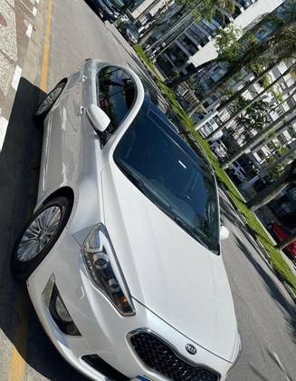 KIA CADENZA 3.5 V6 24V GASOLINA 4P AUTOMÁTICO